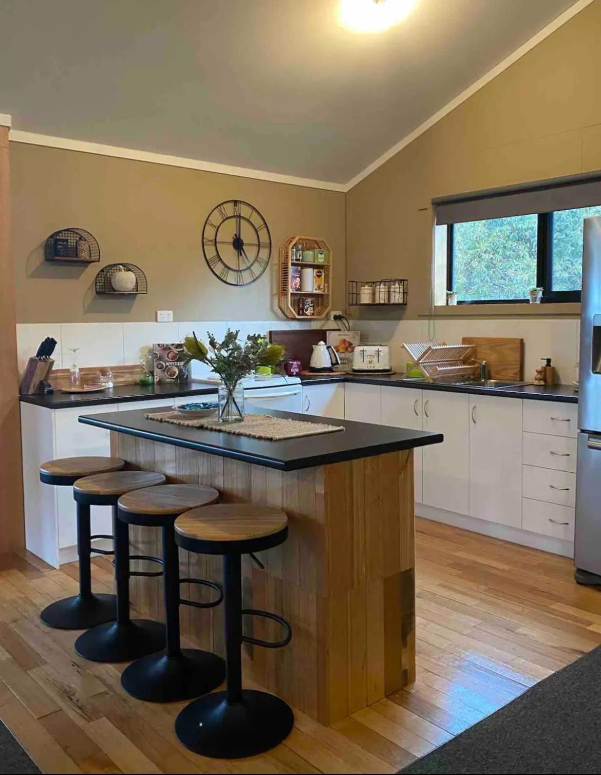 Great Lakes Wilderness Three Bedroom Home Miena Esterno foto