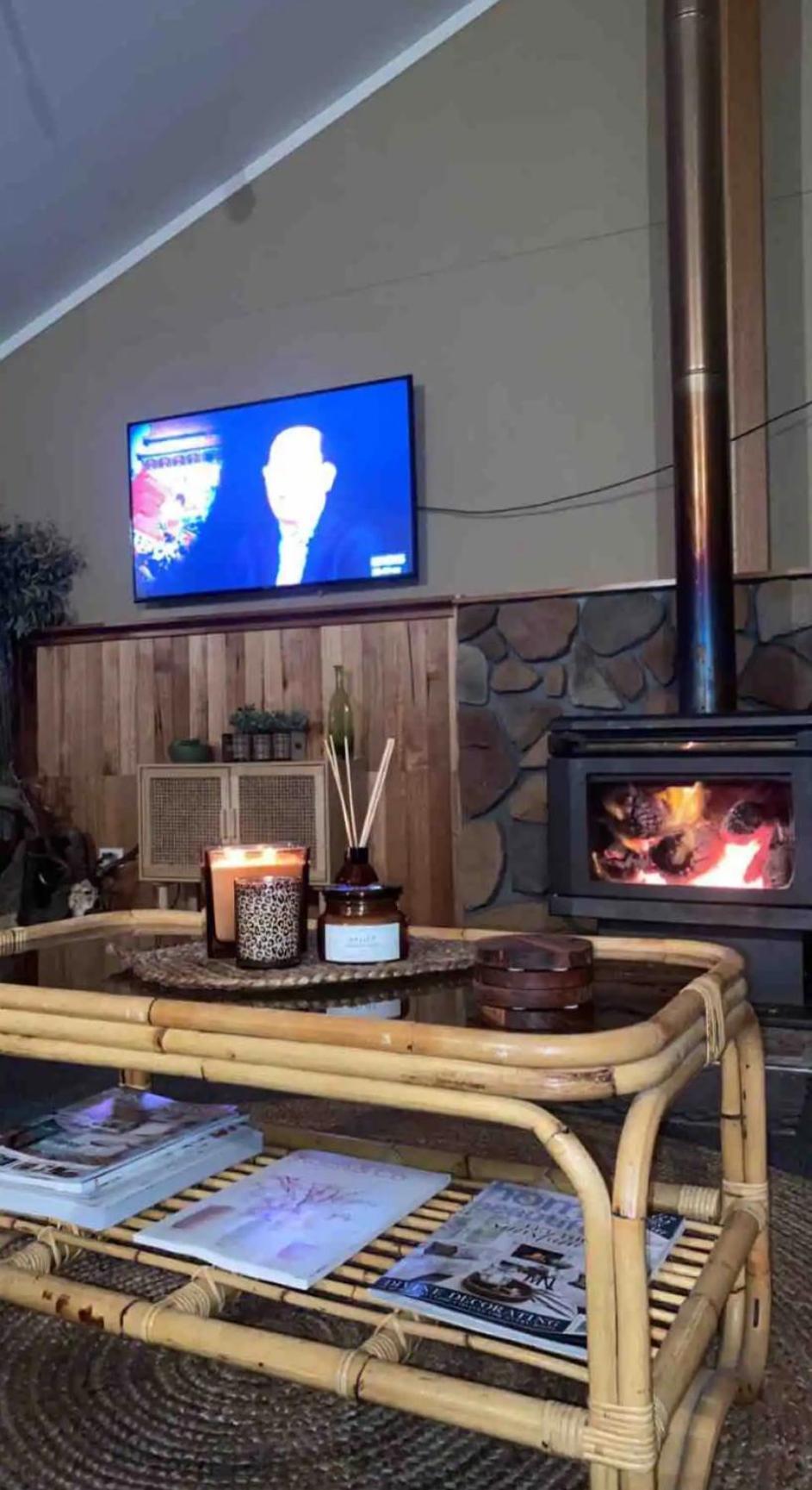 Great Lakes Wilderness Three Bedroom Home Miena Esterno foto