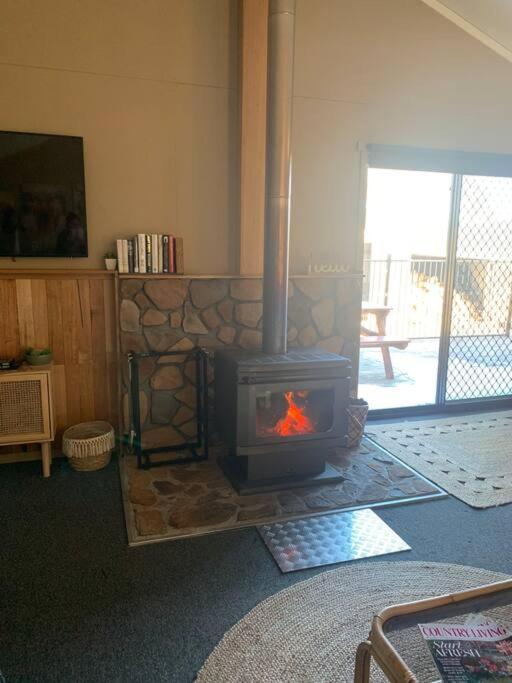 Great Lakes Wilderness Three Bedroom Home Miena Esterno foto